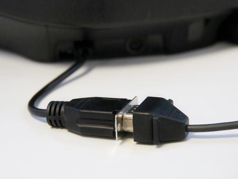 Logitech pedal adapter to thrustmaster detail